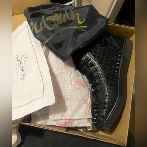 Ins. New in box .. send message for details .. different sizes